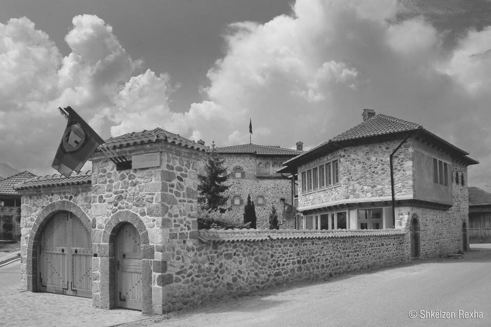 Kulla facade with small openings